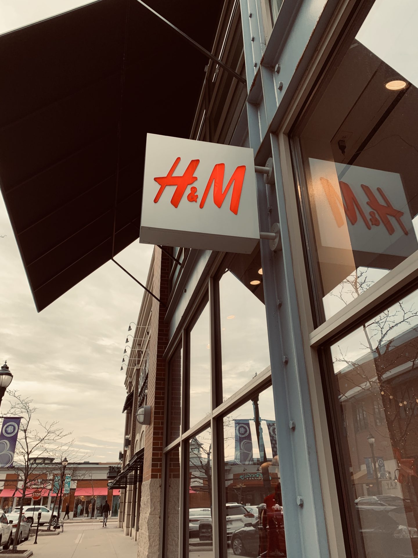 H&M Stores Enter the Rental Market [OPINION] - Media Milwaukee